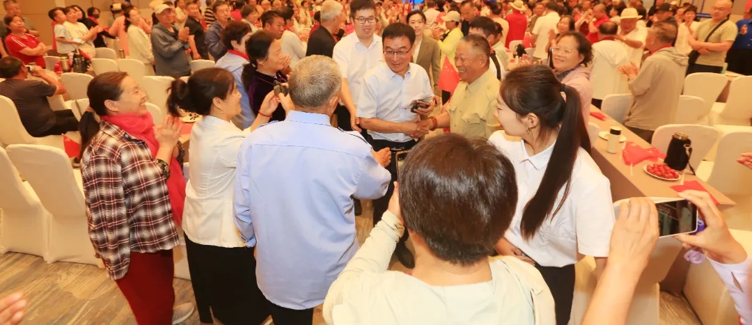 传承红色精神 共叙家国担当——董事长李银祥出席北京、石家庄、廊坊安次地区客户交流会